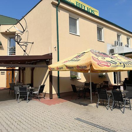 Penzion Helios Bratislava Ngoại thất bức ảnh